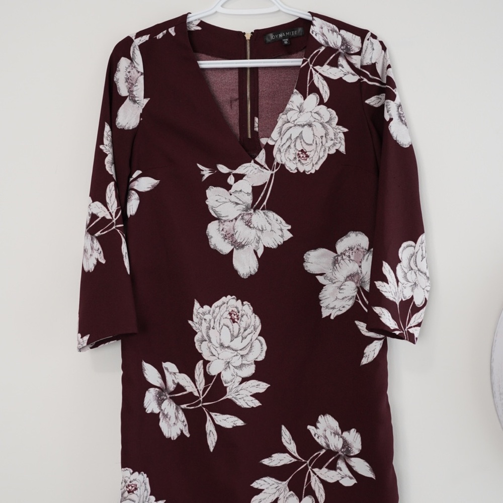 Dynamite Long Sleeve Shift Dress